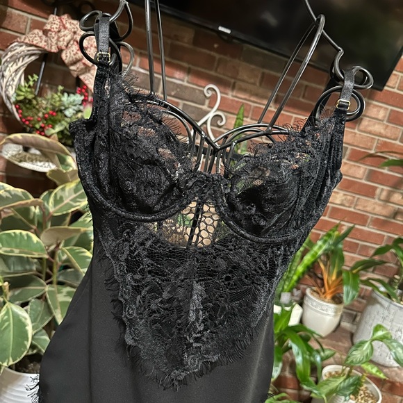 NWOT- Women’s Cocktail Dress - Picture 13 of 14